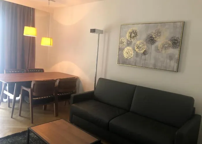 Executive 1br Flat, Center - Hammer 3 Apartman Zürich